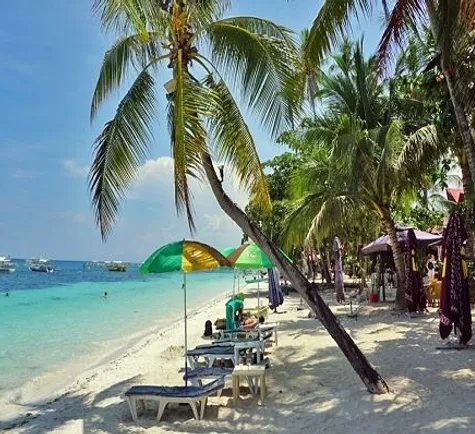 Alona Beach