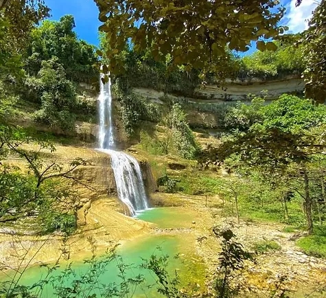 Can-Umantad Falls
